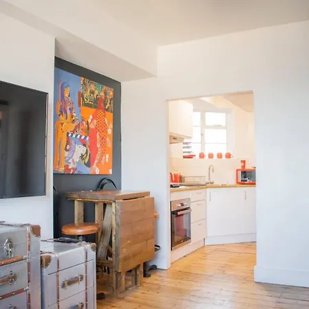 Beautifully Decorated Contemporary 2 Bedroom Flat London Exterior photo